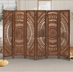 Room divider