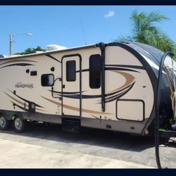 RV / Travel Trailer