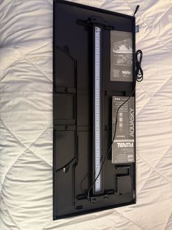 Fluval 32.5 lid with aqua sky Bluetooth lights BRAND NEW