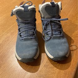 Winter Boots Size 3.5