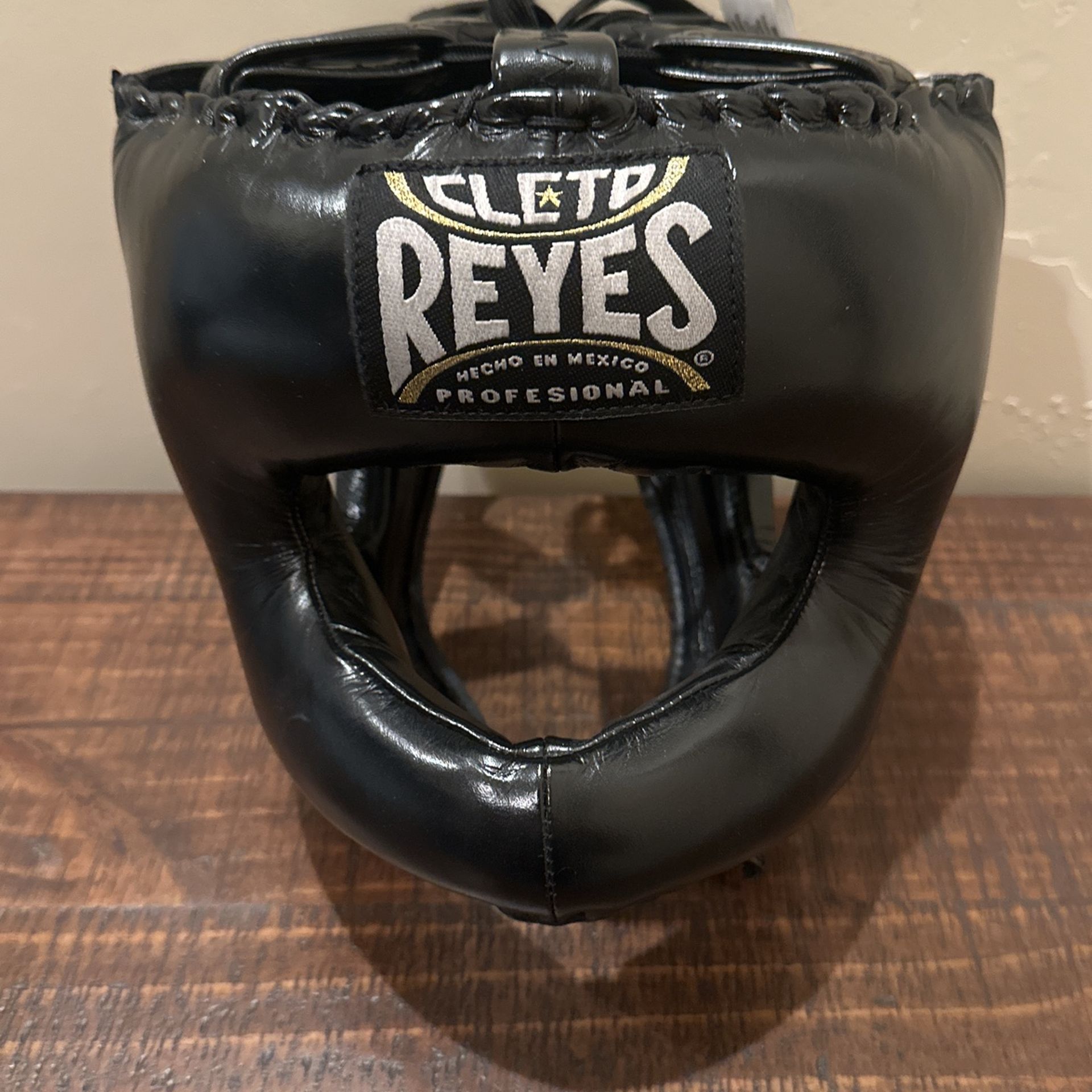 Cleto Reyes Boxing Headgear