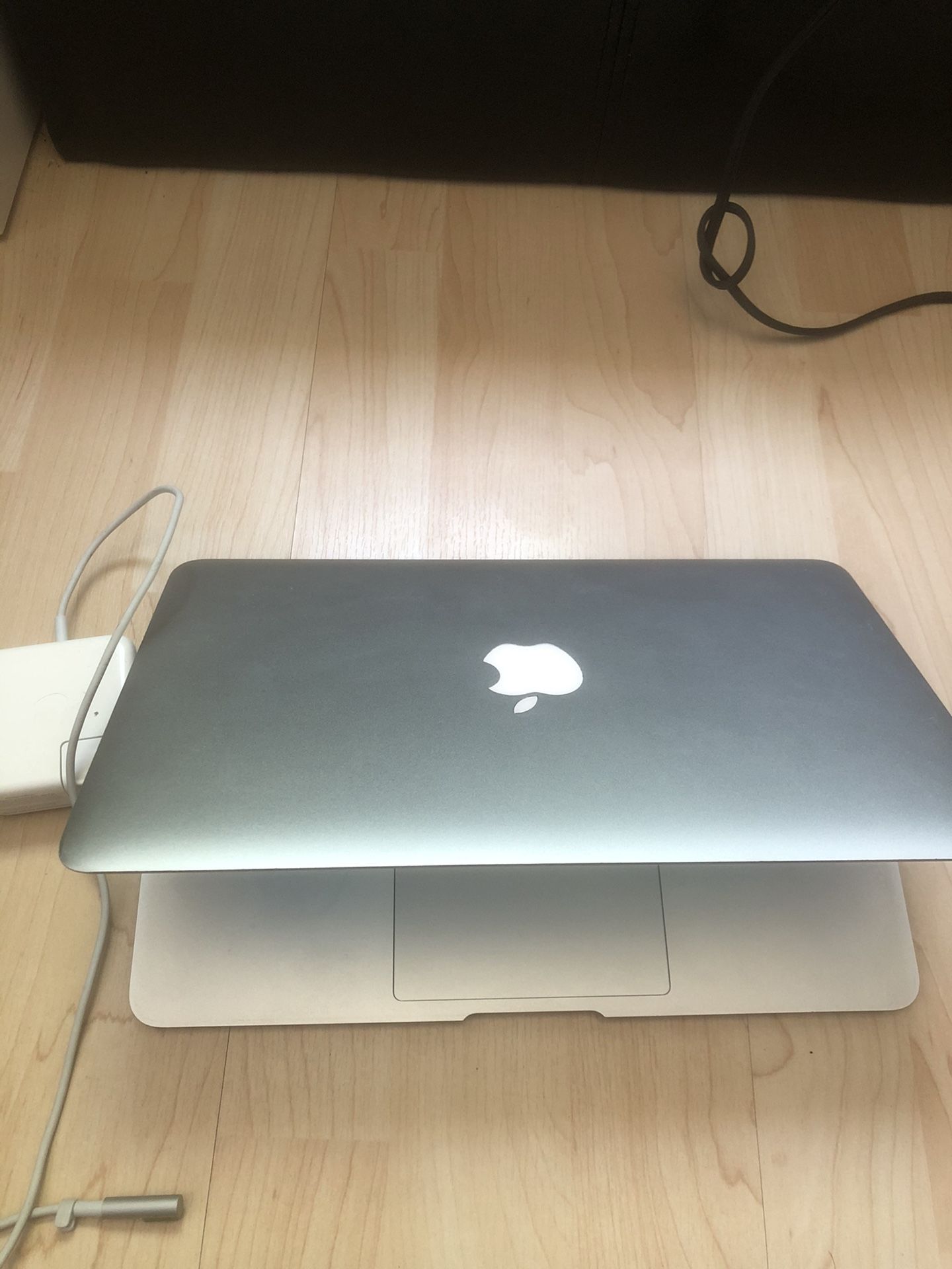 11”MacBook Air