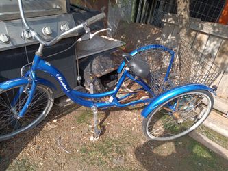 Triciclo así como está 130