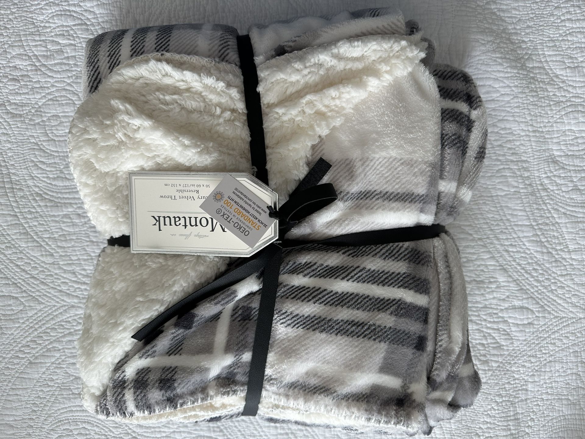 Vintage Fleece Co, Montauk Velvet Throw