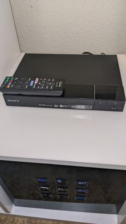 Sony - BDP-S6700 Streaming 4K Upscaling Wi-Fi Built-In Blu-ray Player - Black