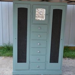 1940's Chifforobe
