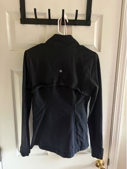 Black Lululemon Define Jacket (size 8)