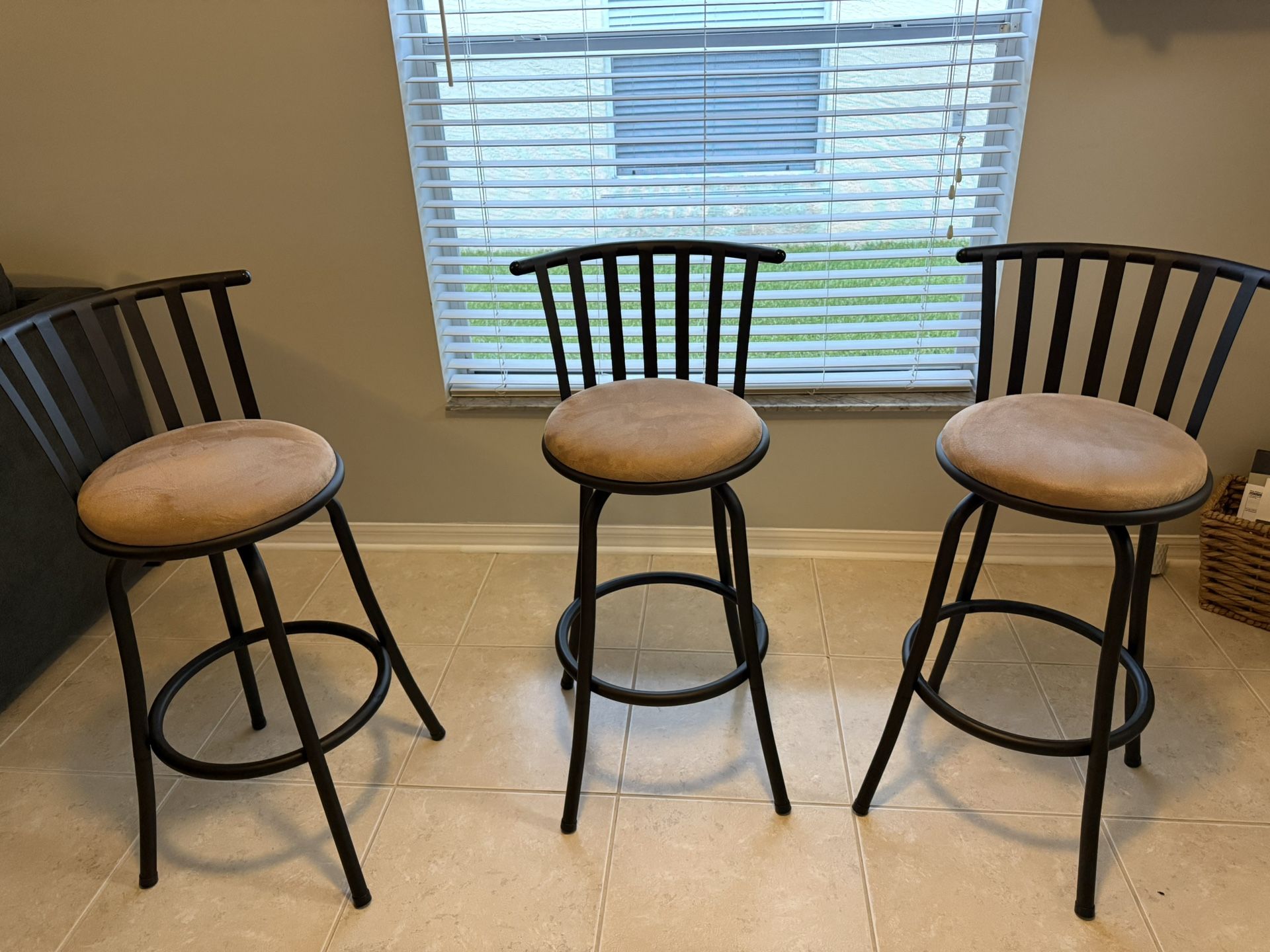 Stool Set -3