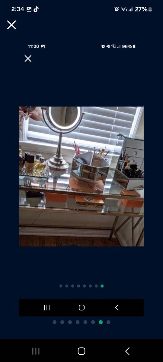 Vanity For Make Up Or Console Table