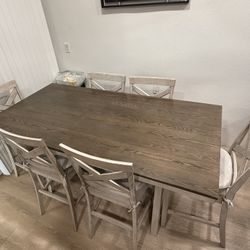 Solid Wood Dinning Table