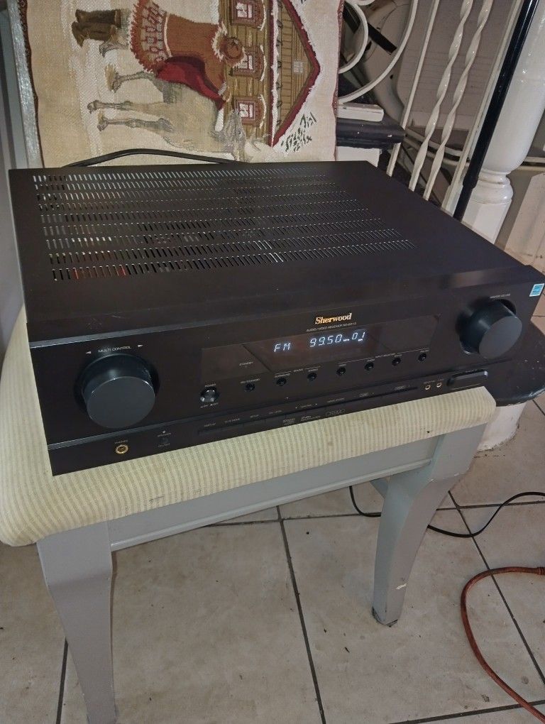 SHERWOOD AUDIO RECEIVER With Remote Control 
