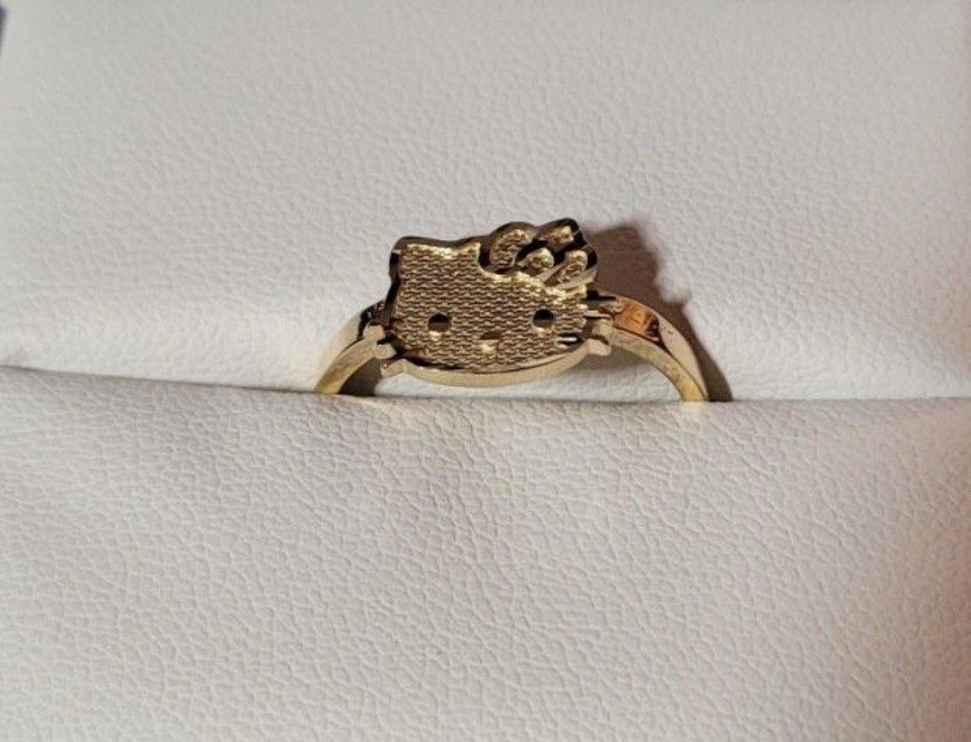 14 K GOLD  RING 
