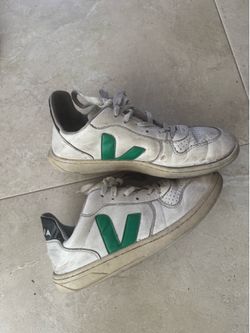 Veja sneakers men size 43 eu 9.5 USA