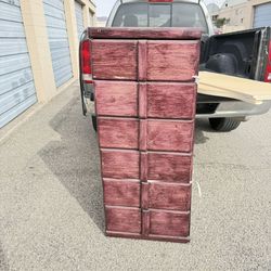 🌹DISTRESSED TALL CHEST/6  DRAWER  22” X 17” X 52”🌹