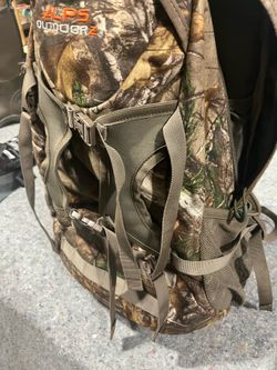 Survival Pack w/MRE meals