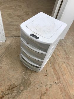 Plastic drawer