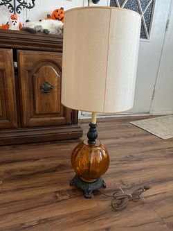 1970s vintage amber glass lamp