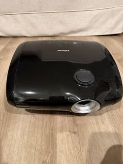 Infocus DLP Theater Projector In72