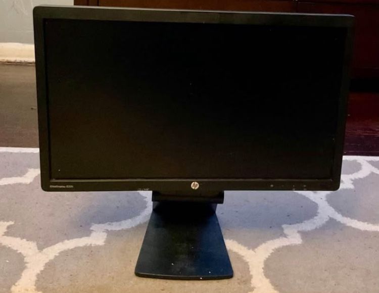 HP EliteDisplay E221i 21.5” Monitor – Full HD