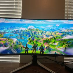 Alienware AW3423DW 34” QD-OLED Curved Monitor – Excellent Condition 