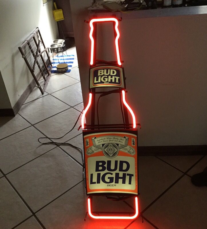 Bud light 44" neon sign good condition works well