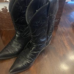 Women’s Cowboy Boots