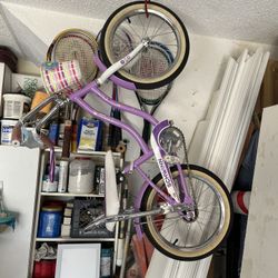 Girls Bike Old School Schwinn for Sale in Palm Harbor FL OfferUp