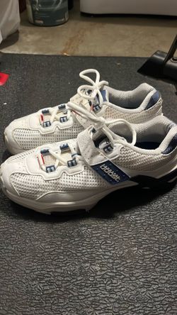 Size 13 men’s Tennie shoes spring boost