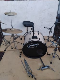 Axesorios de bateria mucical,