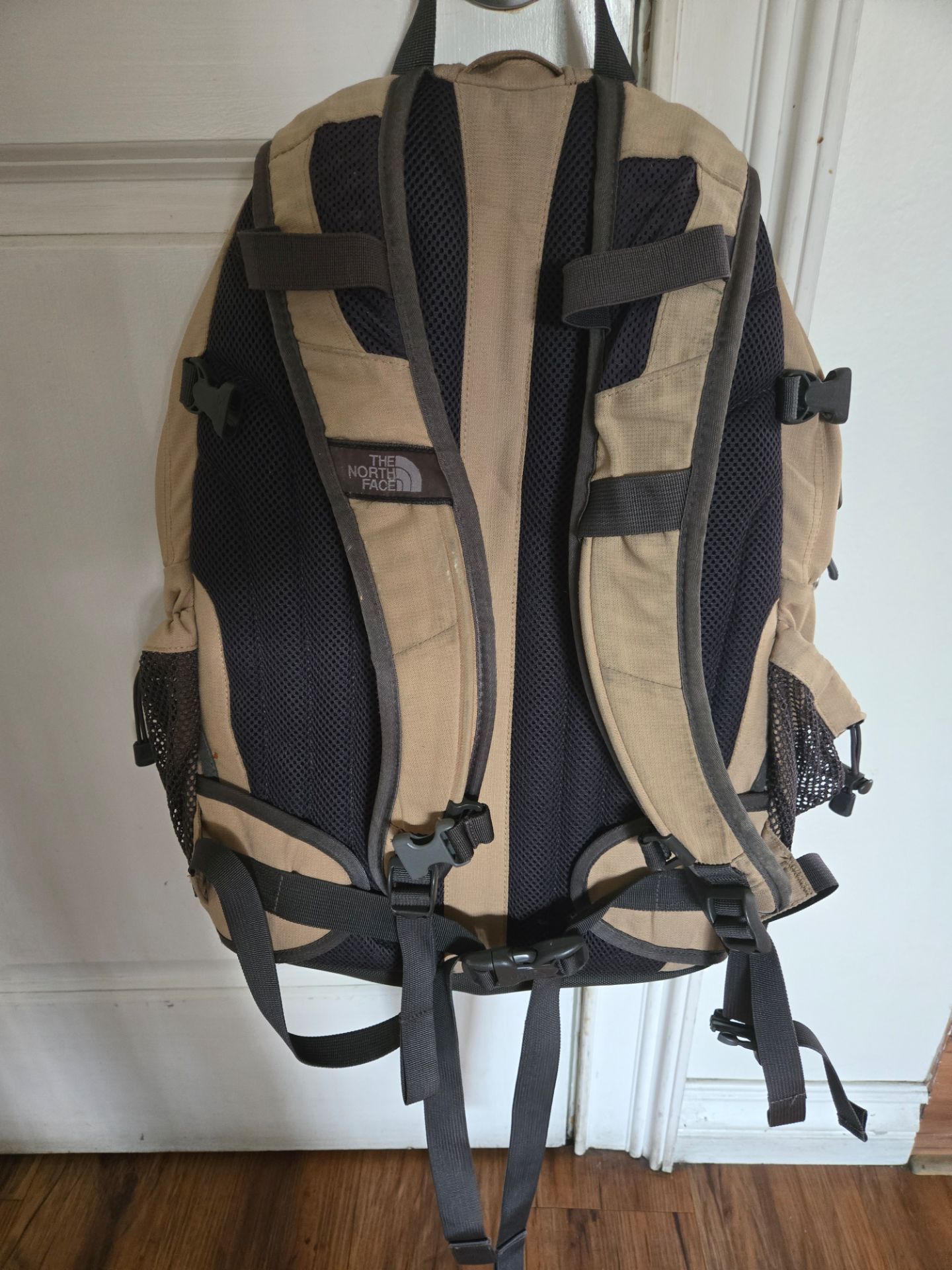 marshalls north face backpack The Borealis Laptop Pack, Asphalt Gy Lt Hth/TNF Blk-NPF, OSFA | Water Repellent, Laptop Sleeve, Large Main Compartment 