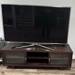 Samsung 60” Tv With 3D Effect & Stand