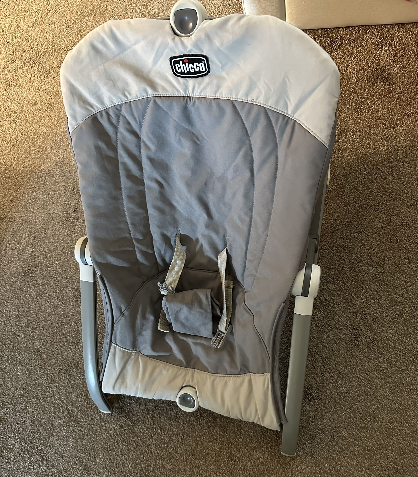 Chicco Pocket Relax Baby Rocker