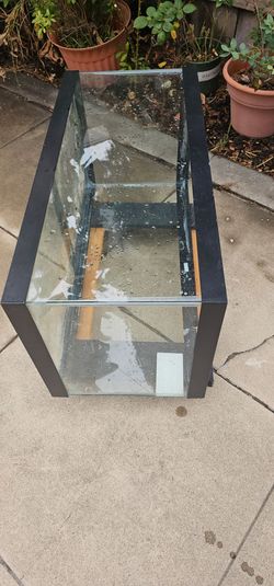 40-Gallon Glass Tank / Terrarium with Hinged Mesh Lid