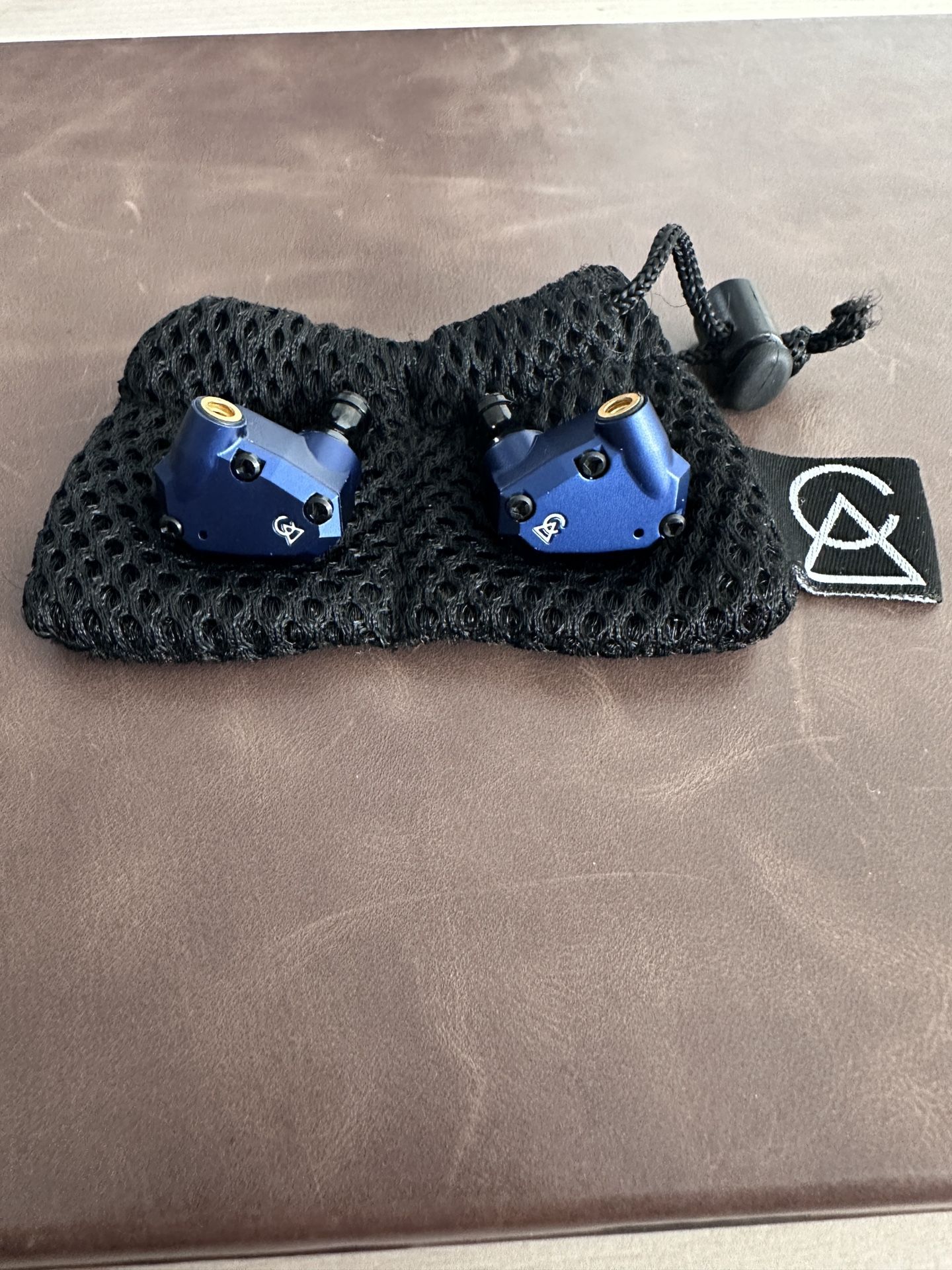 Campfire Audio Mammoth Iems