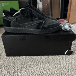 Travis Scott Phantoms 