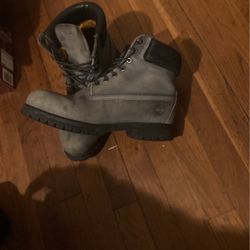 Grey Timberlands 