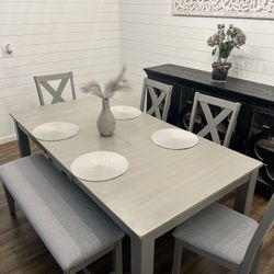 Dinning Table 