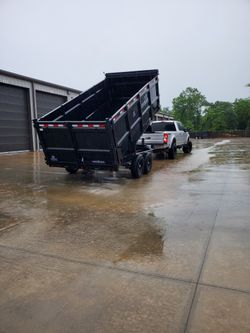 Dump Trailer  / Clean Up