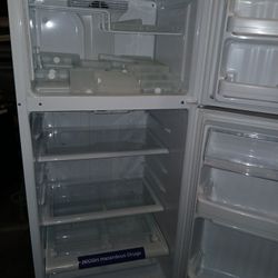 GE Refrigerator/Freezer