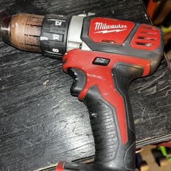 Milwaukee M18 Drill