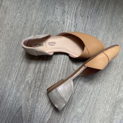 Toms Flats - Size 6