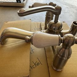 Glenwood Deck-Mount Tub English Faucet with Variable Couplers - Brushed Nickel
