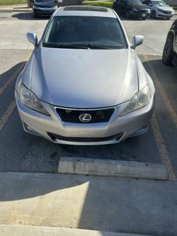 Lexus is350