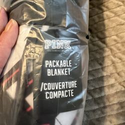 Blanket BNWT Victoria’s Secret PINK Packable Blanket Picnic Beach Portable 