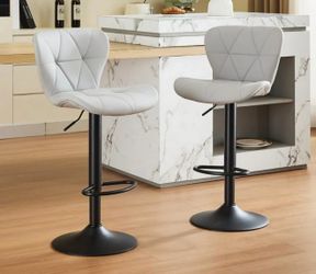 Restworld Kitchen Solo Classic Adult Low Back Adjustable Seat Height Bar Stools. Set of 4