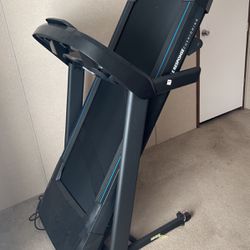 Treadmill 