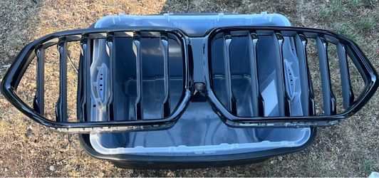 OEM BMW X6 G06 2020-2023 Front Grille Gloss Black LED Lighted w/ Camera