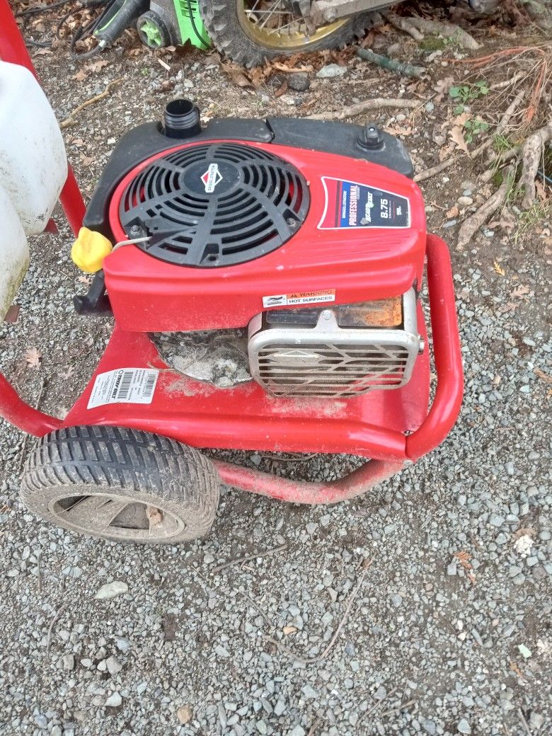Troy Built pressure washer 8.75 Hp