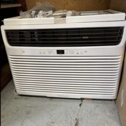 Fridgidaire Wall Or Window Air Conditioner