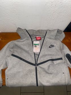 Nike tech set size xl kids